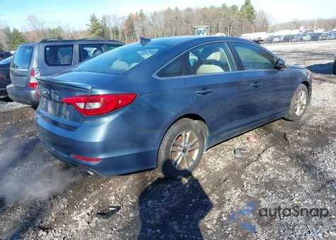 2016 Hyundai Sonata z USA, uszkodzony, nr VIN 5NPE24AF3GH403963